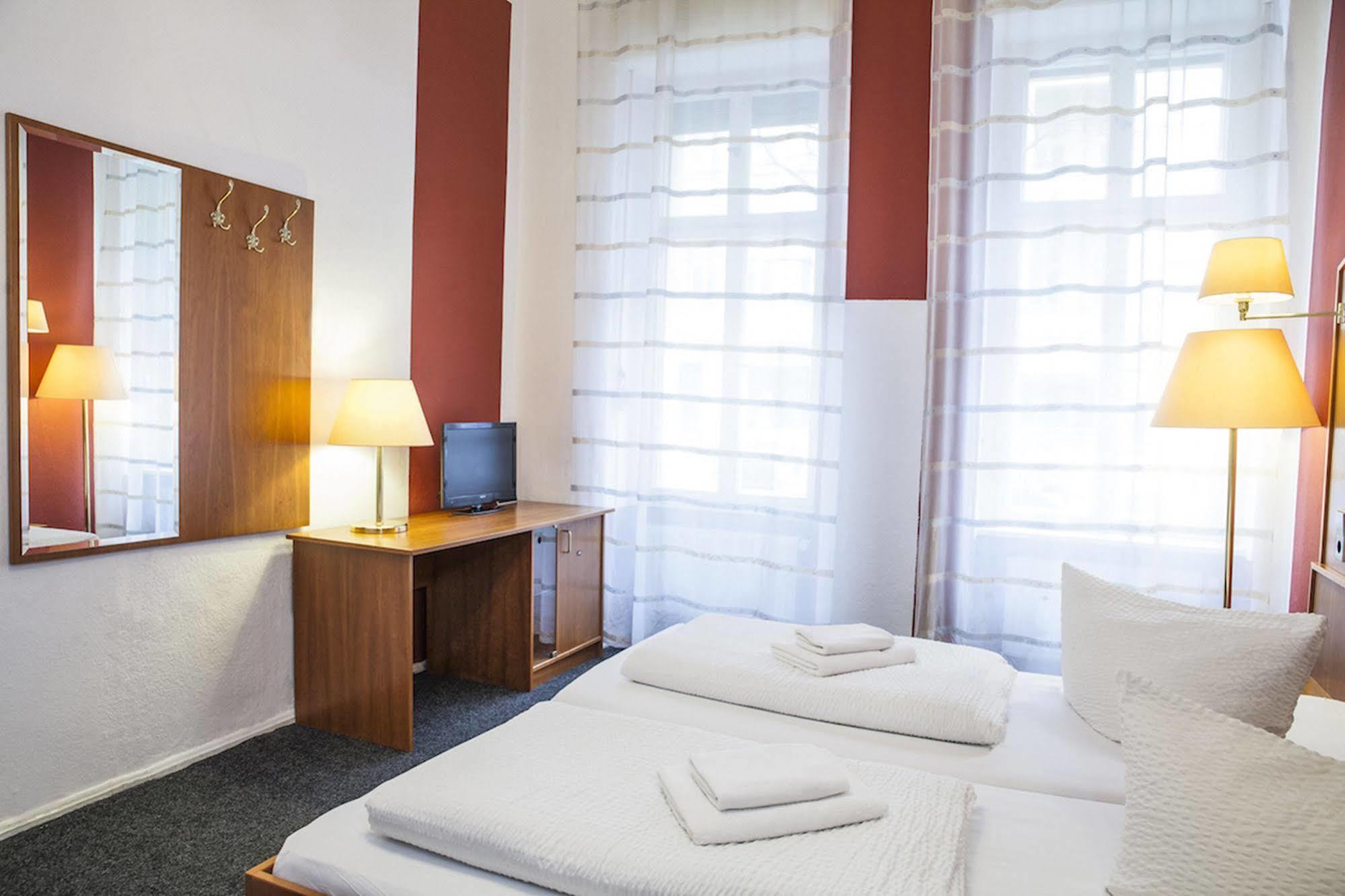 Hotel Pension Insor Berlín Exteriér fotografie